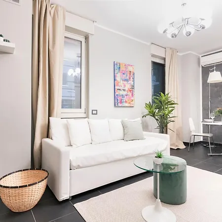 Easylife - The Magnificent Flat Porta Venezia * Milão