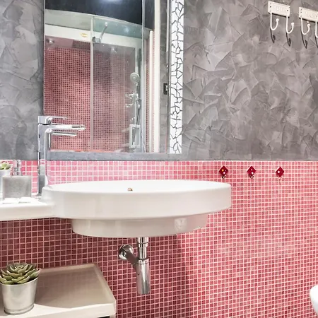 Apartment Easylife - The Magnificent Flat Porta Venezia