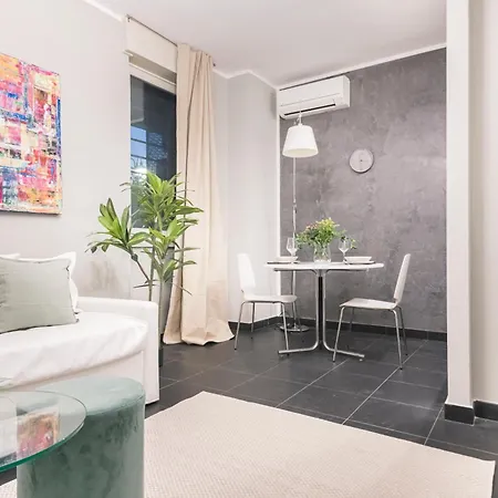 Apartment Easylife - The Magnificent Flat Porta Venezia Milan