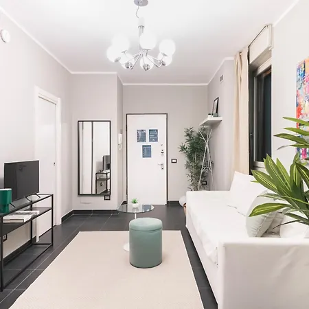 Easylife - The Magnificent Flat Porta Venezia * Milan